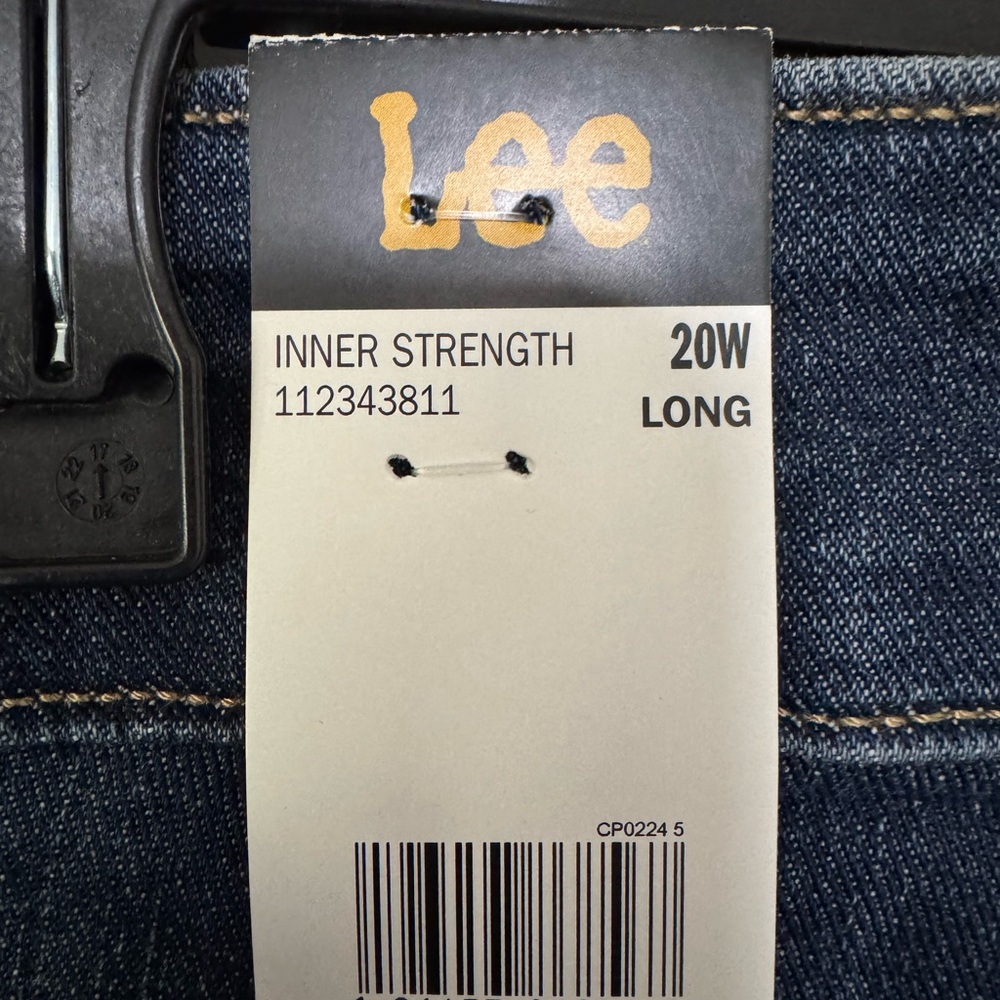 Lee Women's High Rise, Wide Leg, Trouser - Picture 6 of 6